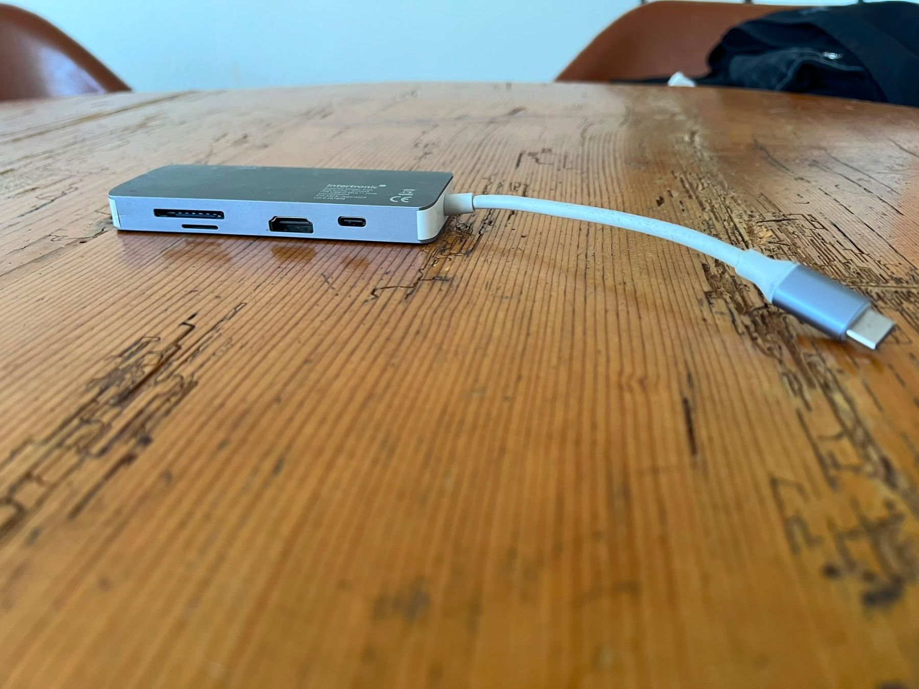 Hub & Switch: USB Hub Intertronic – Usato da Zürich venduto da lisitsyna 4