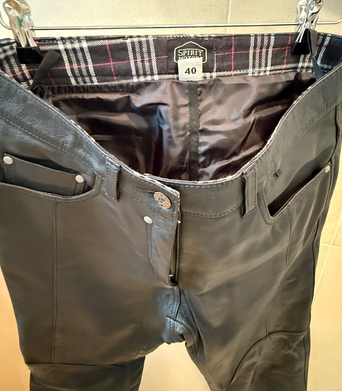 Pantaloni: Motorradhose, Leder, Damen, Grösse 40 – Usato da Steinhausen venduto da Erwa1 3