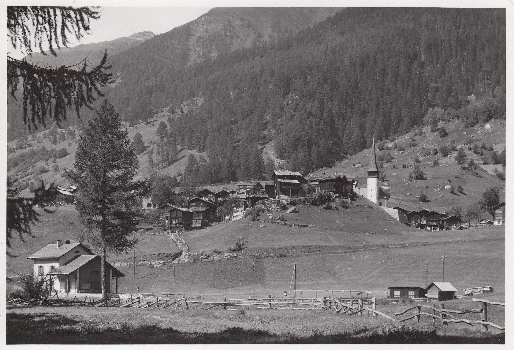 Cartoline postali: Biel   VS  im Goms – Usato da Brig venduto da Valcards54