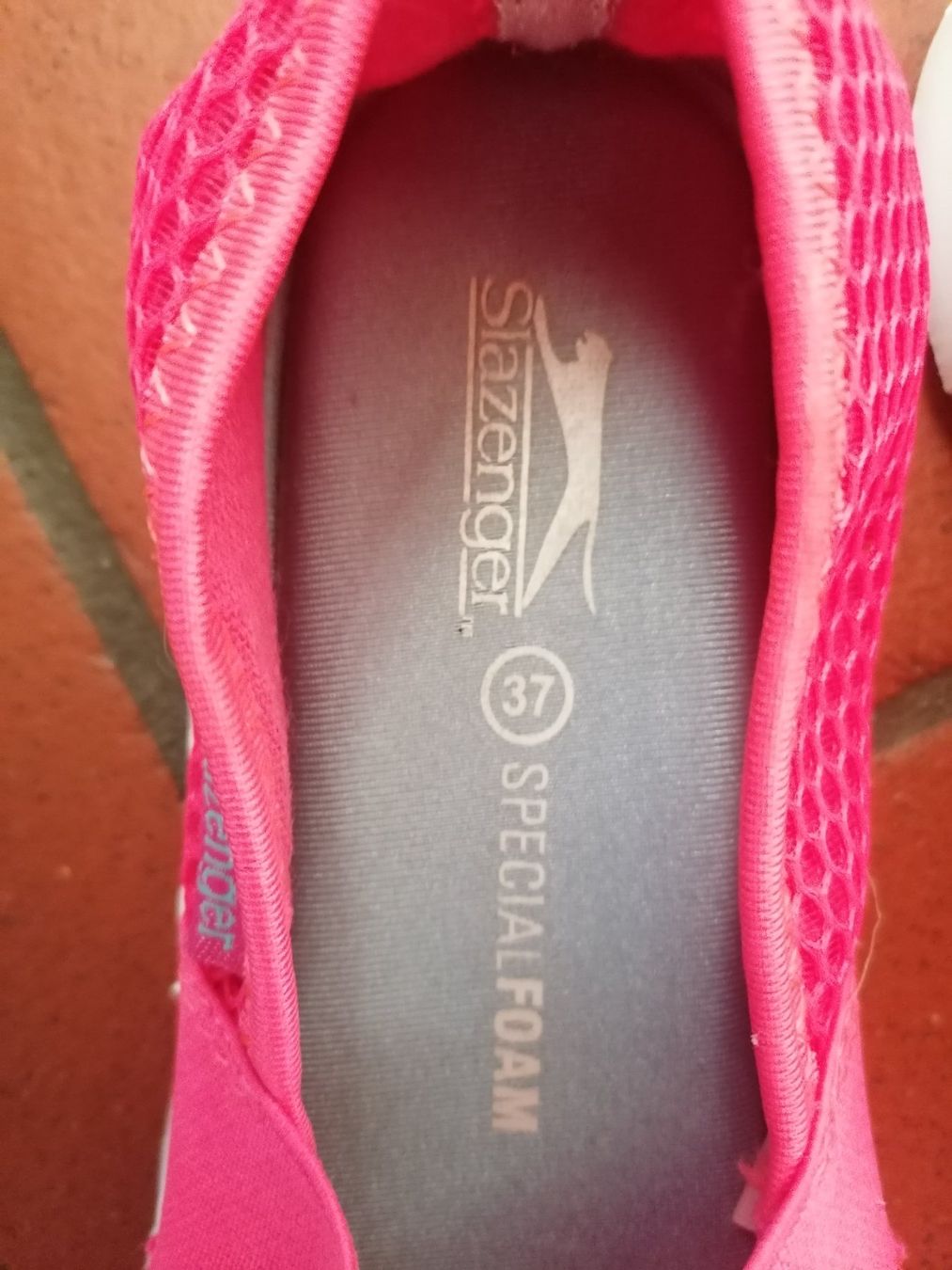 Scarpe da donna: Leichter Schuh gr 37 – Usato da Bedigliora venduto da Dolcezza0 1