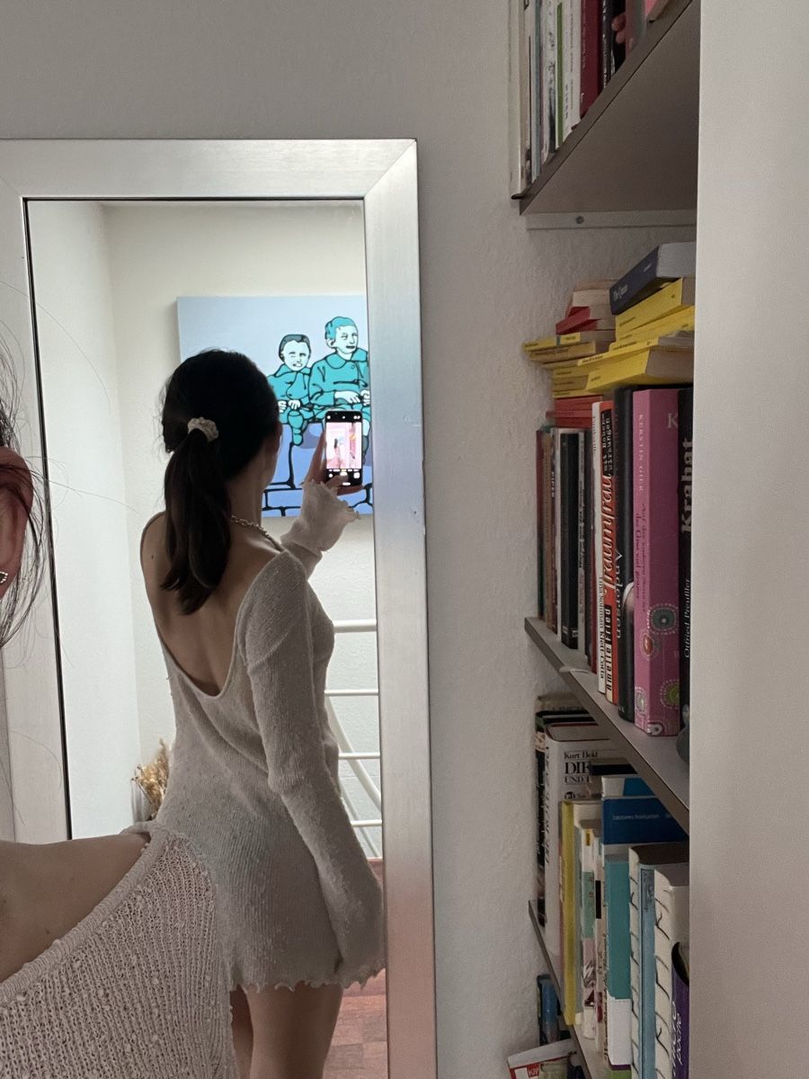 Vestiti: Backless beige mini dress, ruffled sleeve – Usato da Cham venduto da max_q5dz 2