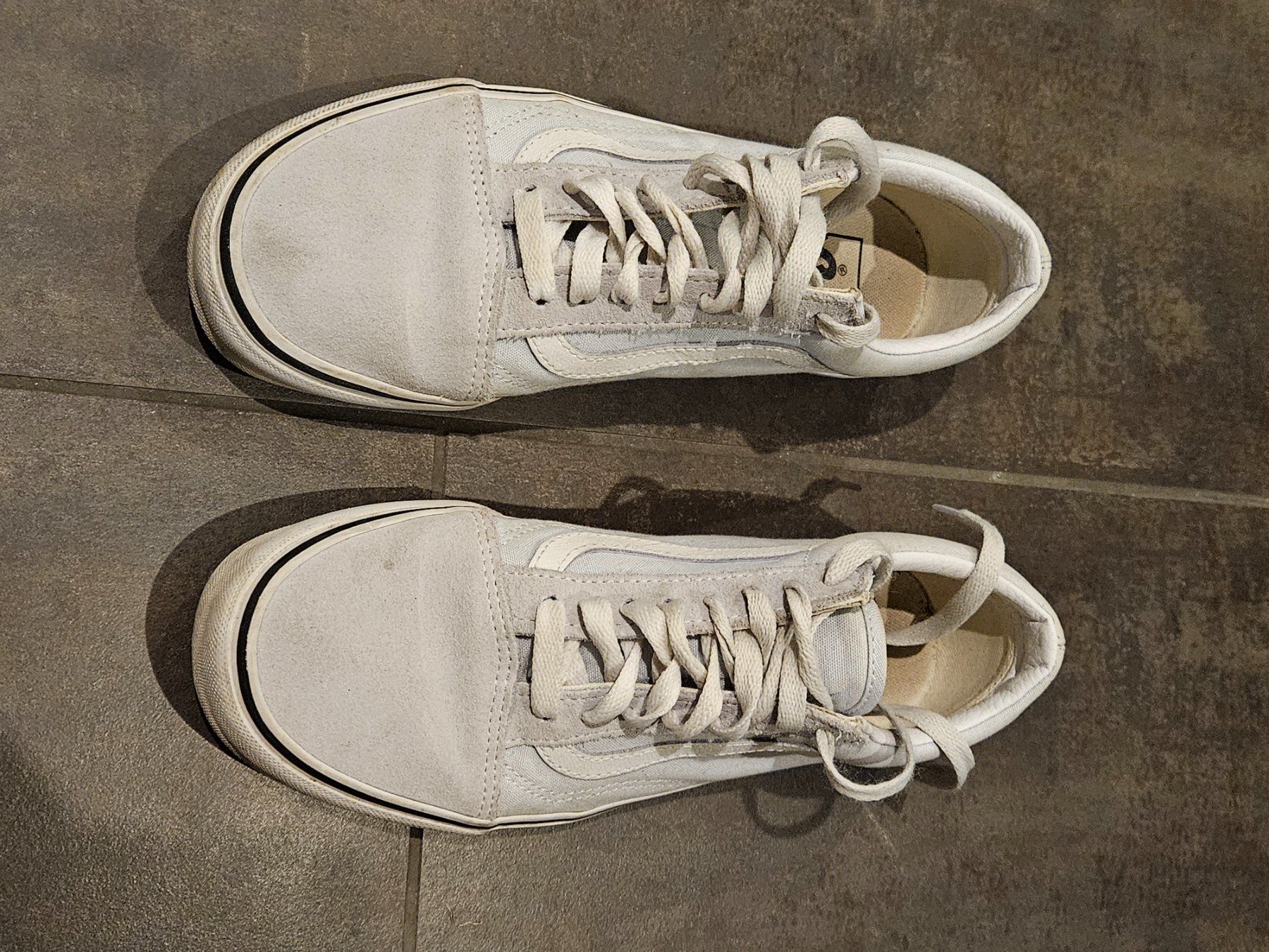Vans Chaussures femmes: Vans Schuhe – D'occasion à Amsoldingen par sunneschyn6