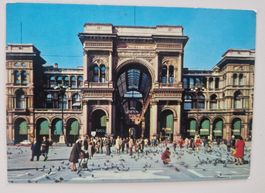 Galleria Vittorio Emanuele Milano 1981 belebt