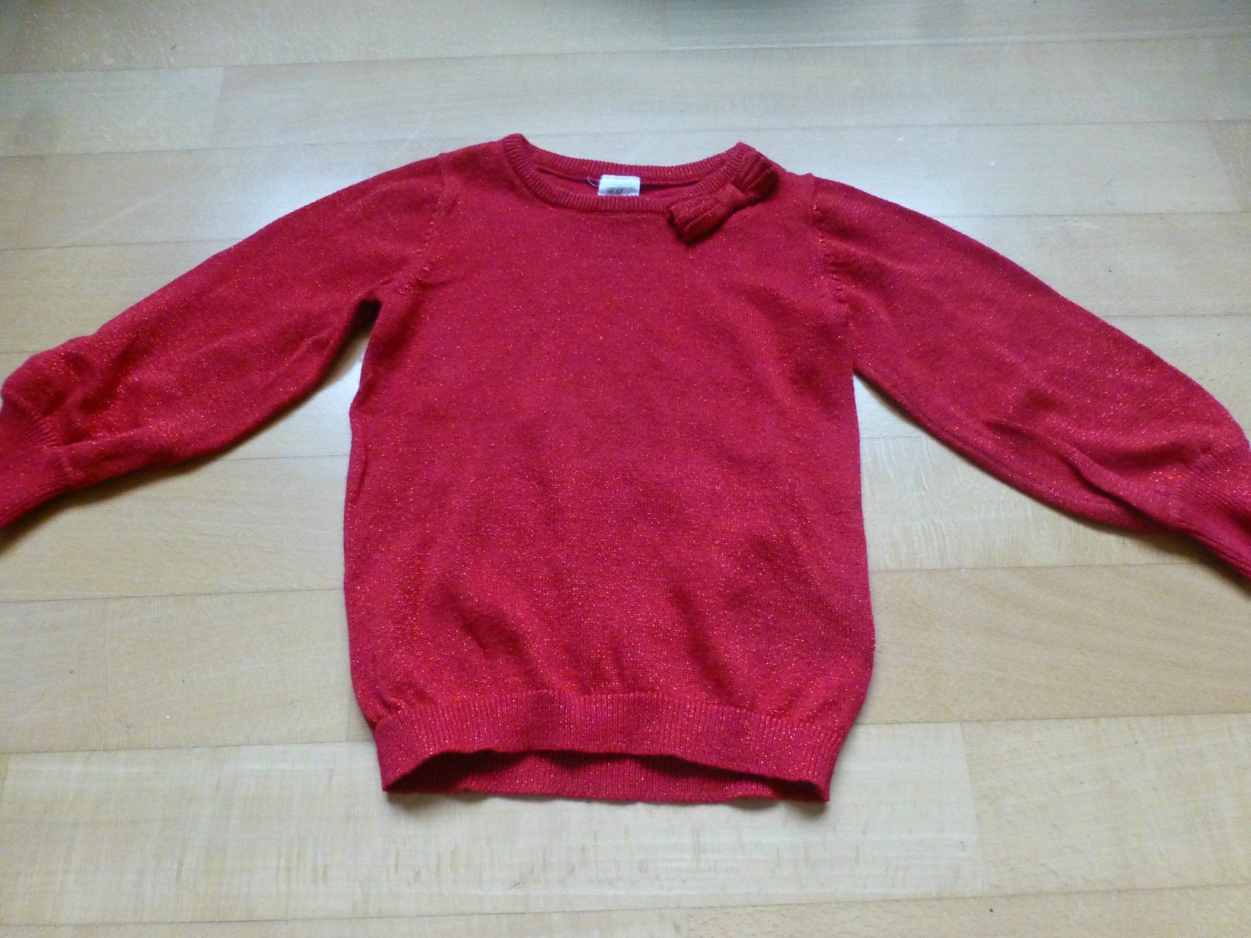 H&M Maglioni & Felpe: Mädchen Glitzer-Pullover – Usato da Hergiswil NW venduto da annettelia