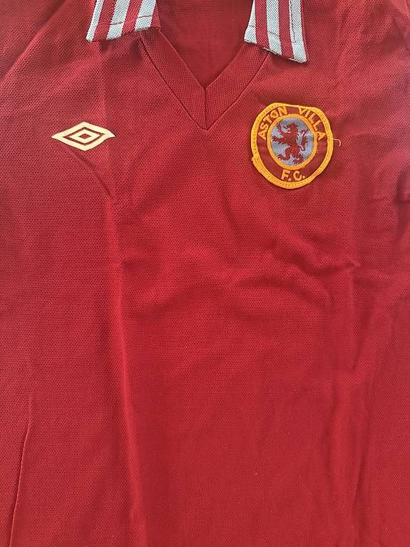 Leibchen & Hosen: Original Aston Villa Trikot 1980 – Gebraucht aus Volketswil von Leon567 2