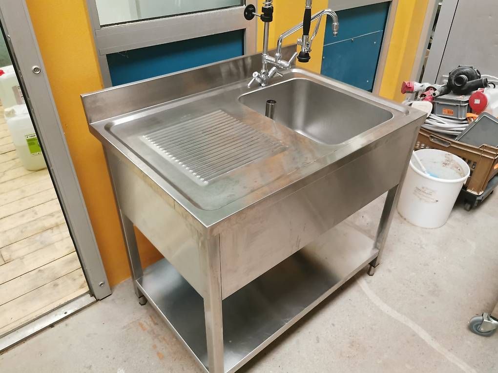 Lavabi & lavandini: Plonge un bac avec égouttoir et douchette – Usato da St-Aubin FR venduto da sme_nw6w 1
