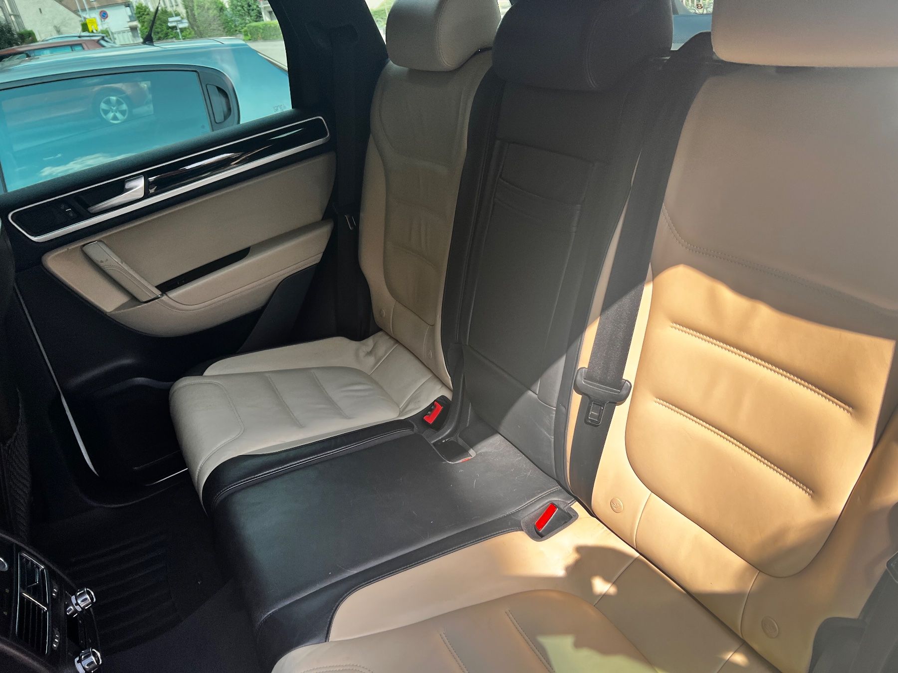 VW Automobili: VW Touareg 3.0 TDI ,245ps – Usato da Neuhausen venduto da ion_6nb9 4