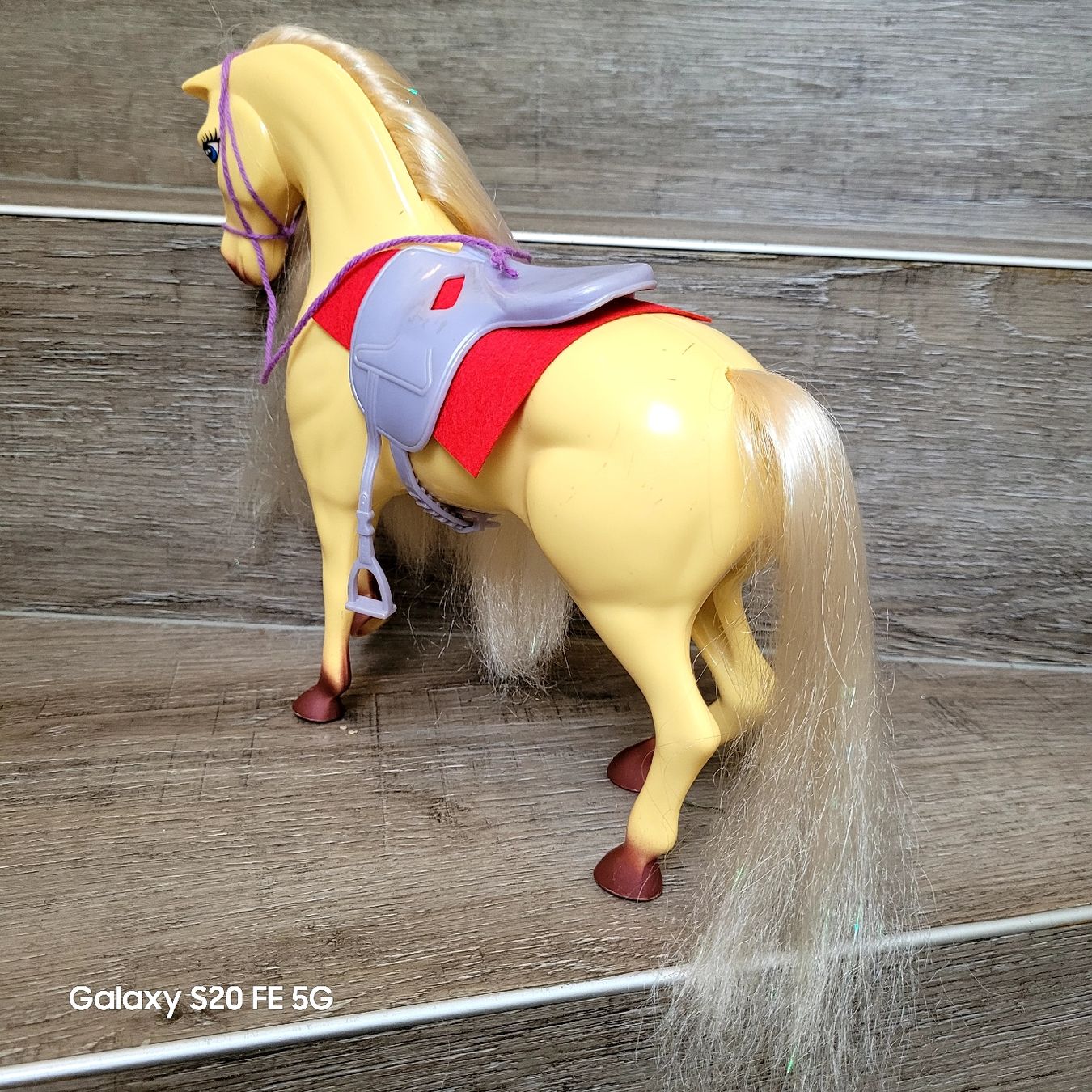 Jouets: Barbie Pferd – D'occasion à Niederbuchsiten par klengyel 3