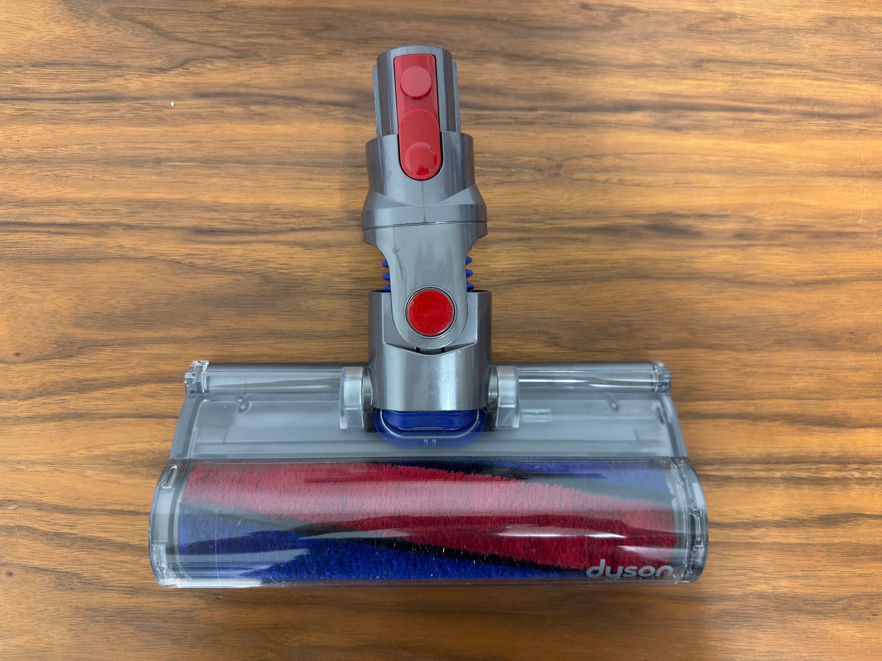 Dyson Aspirateurs & Accessoires: Dyson V8 Absolute – D'occasion à Luzern par me9_9h8x 3