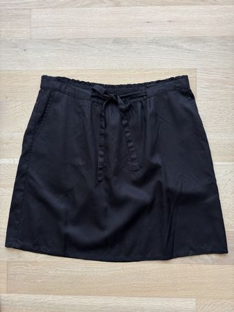 Jupe schwarz Gr. 44 Street one