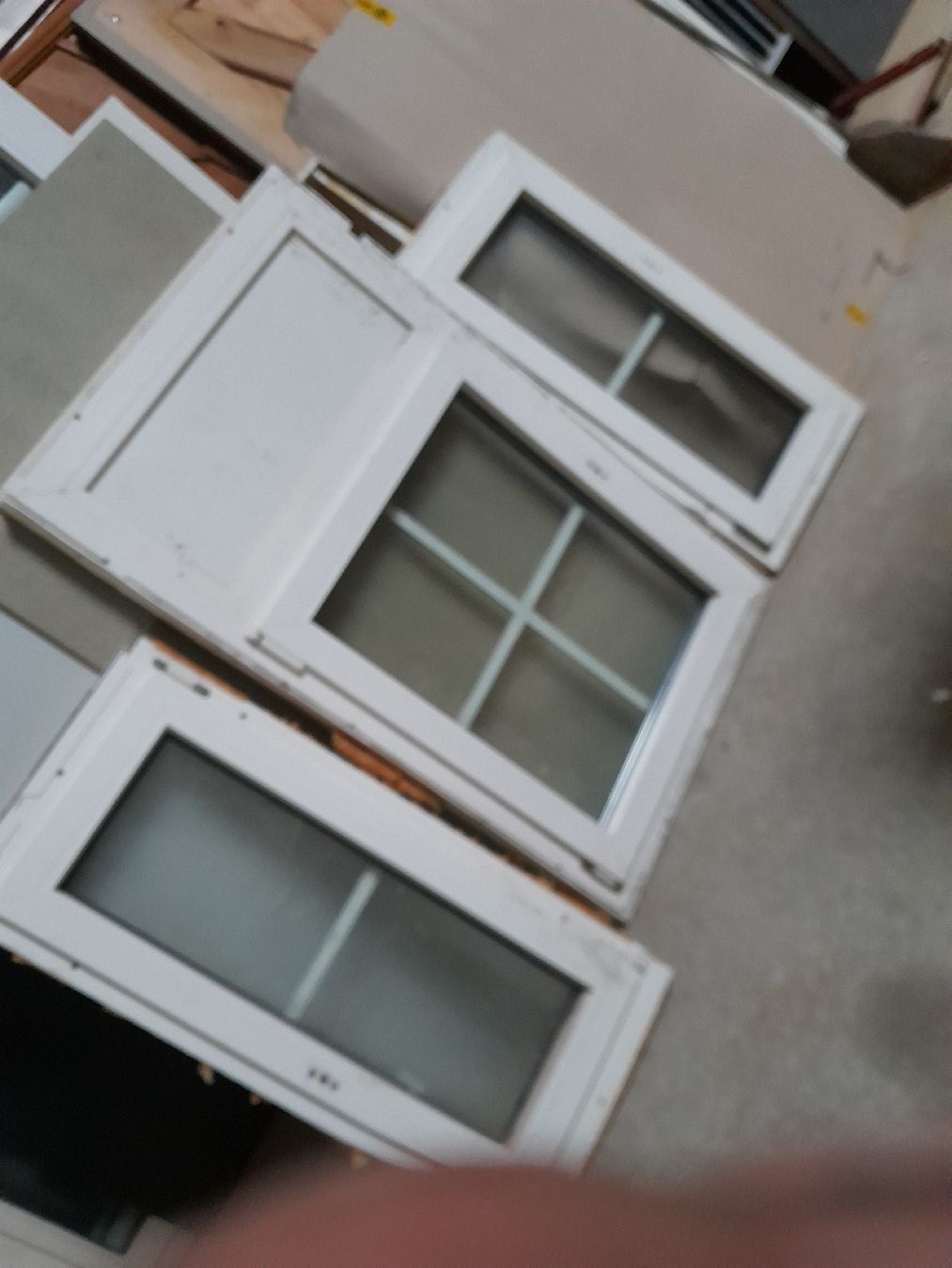 Finestre: Fenster – Usato da Marbach LU venduto da san_8kt5