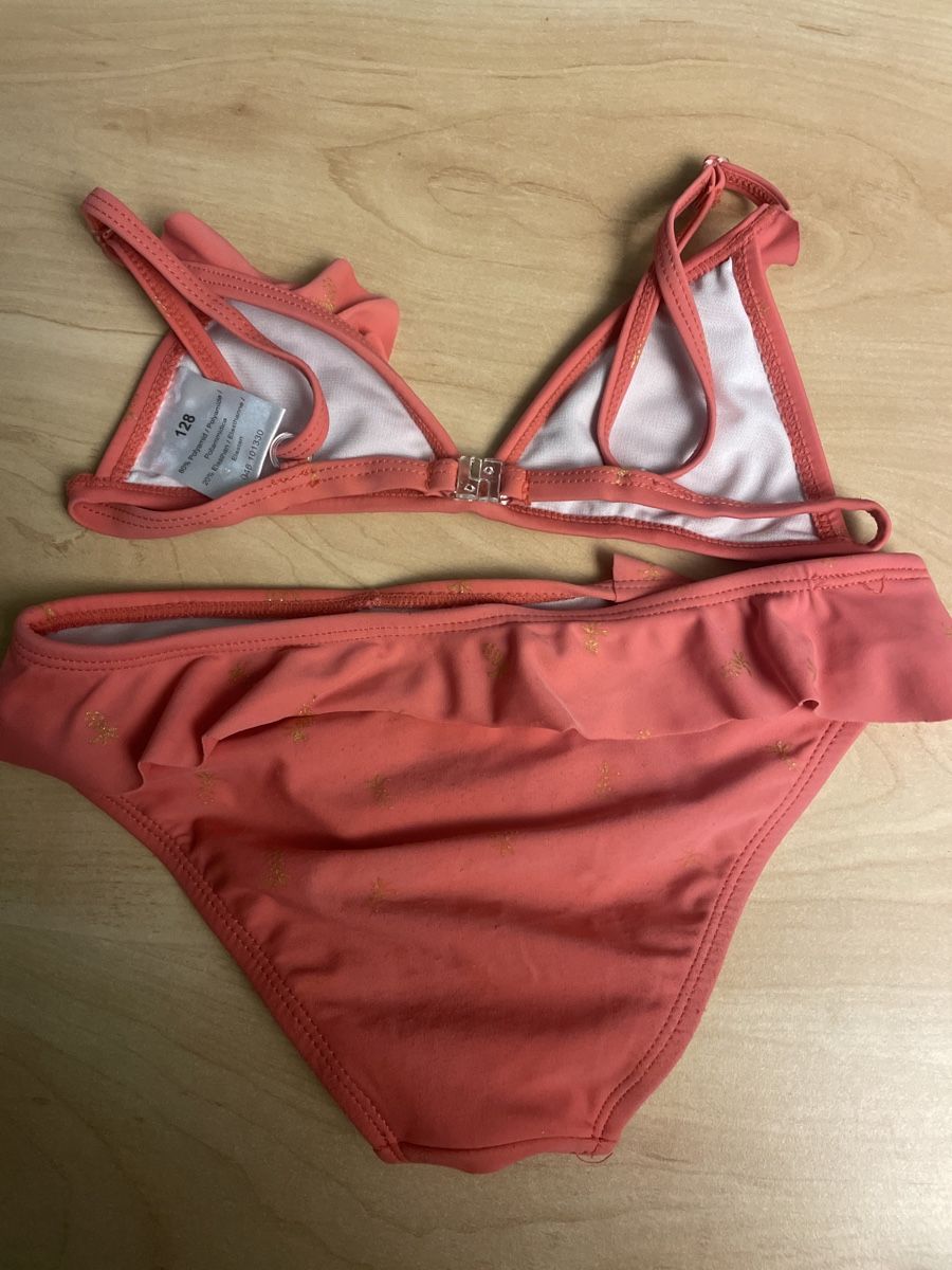 Costumi da bagno & Bikini: Mädchen Bikini Gr. 128, Coral, Rüschen – Usato da Obergerlafingen venduto da cabo4 1