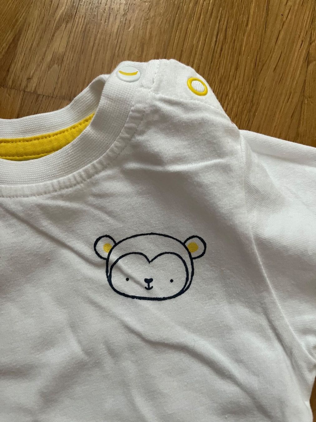 Hemden, Tops & T-Shirts: T-Shirt Gr. 74/80 – Gebraucht aus Jona von Good_luck1_ 3