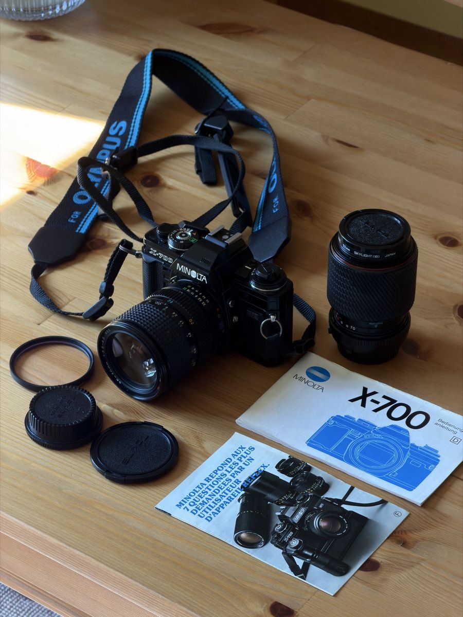 Minolta Kamera: Minolta X-700 Camera Kit – Gebraucht aus Zürich von idbronskiy