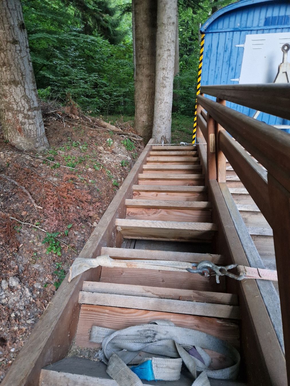 Treppen: Holz Treppen 2 Stück  – Gebraucht aus Sumiswald von ForstCounty 9