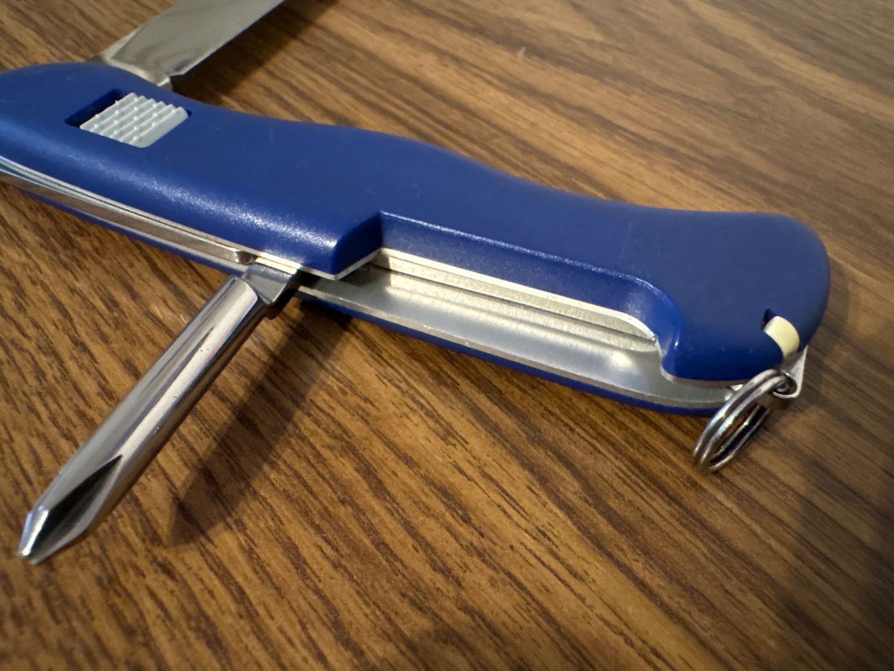 Victorinox Taschenmesser: VICTORINOX - Sackmesser - BUGNARD – Gebraucht aus Andwil SG von Rainboli 5