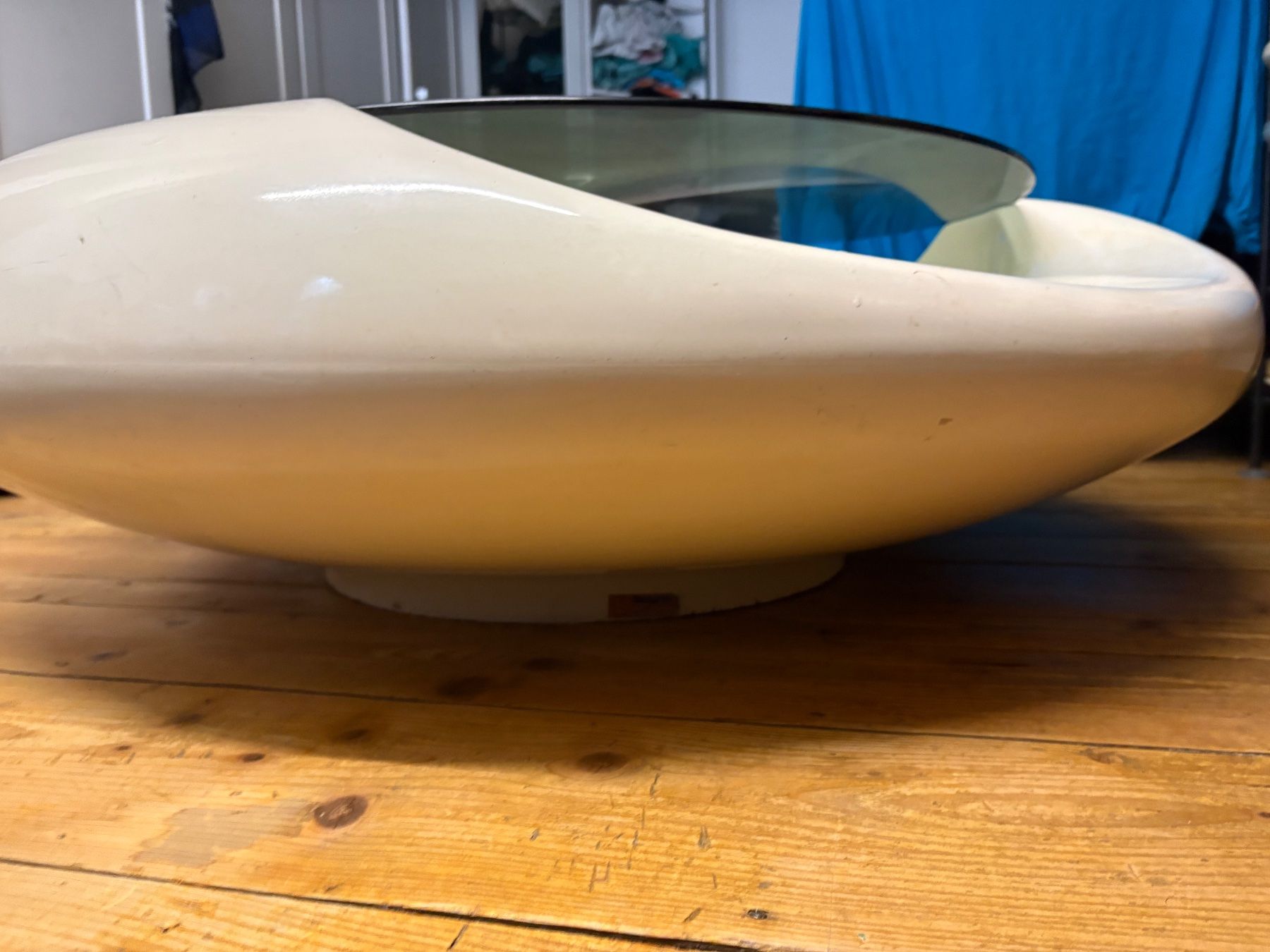 Tavoli: Astarte Ufo Couchtisch Space Age – Usato da Regensdorf venduto da Nessi1974 1