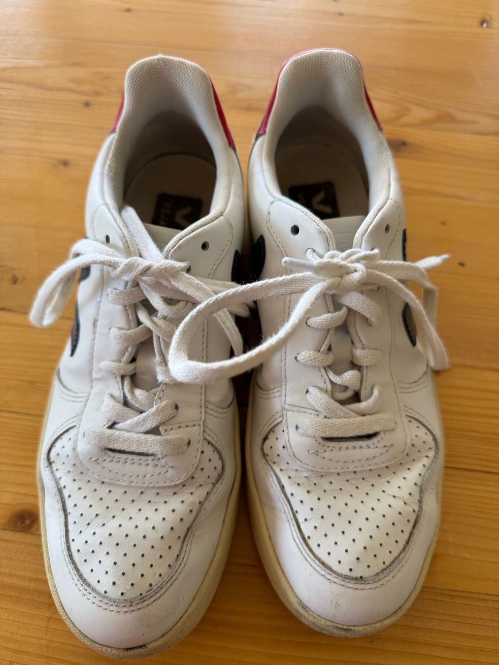 Veja Scarpe da donna: Veja Sneakers Leder Grösse 39 – Usato da Kirchdorf AG venduto da coco123 2