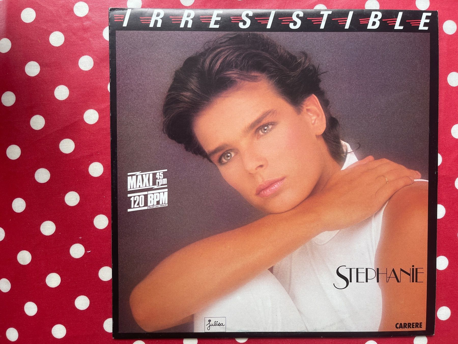 Vinyles: A617/Stephanie Ouragan - Irresistible – D'occasion à Frutigen par Philippe_jsp