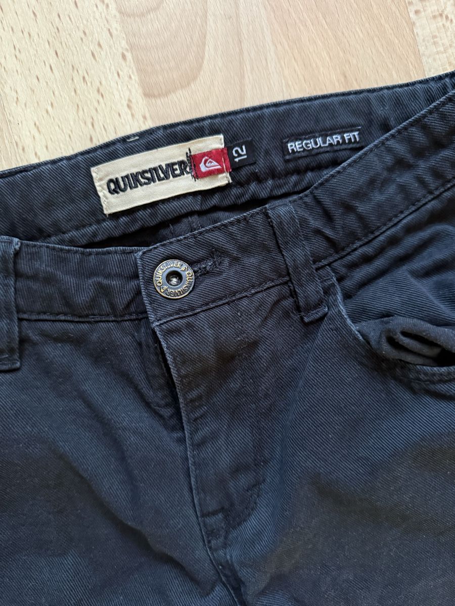 Quiksilver Pantaloni: Quiksilver Hose Gr.12 / 146 – Usato da Kappelen venduto da nicole.vaucher 1