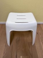 Weisser Kunststoff Hocker - Stabil und Praktisch