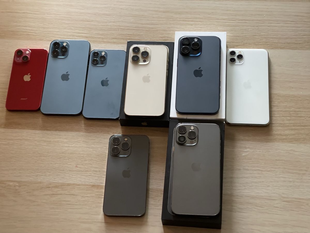 Apple Telefoni cellulari / Smartphones: IPhone 11/12/13/15 – Usato da Biel/Bienne venduto da Pro.max