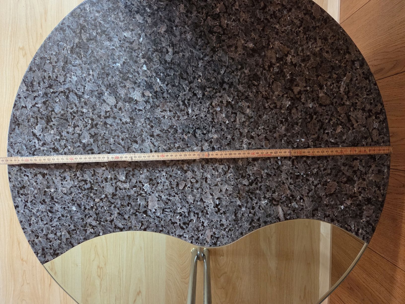 Tische: Salontisch aus Stein/Glas – Gebraucht aus Belp von Der_Belper 4