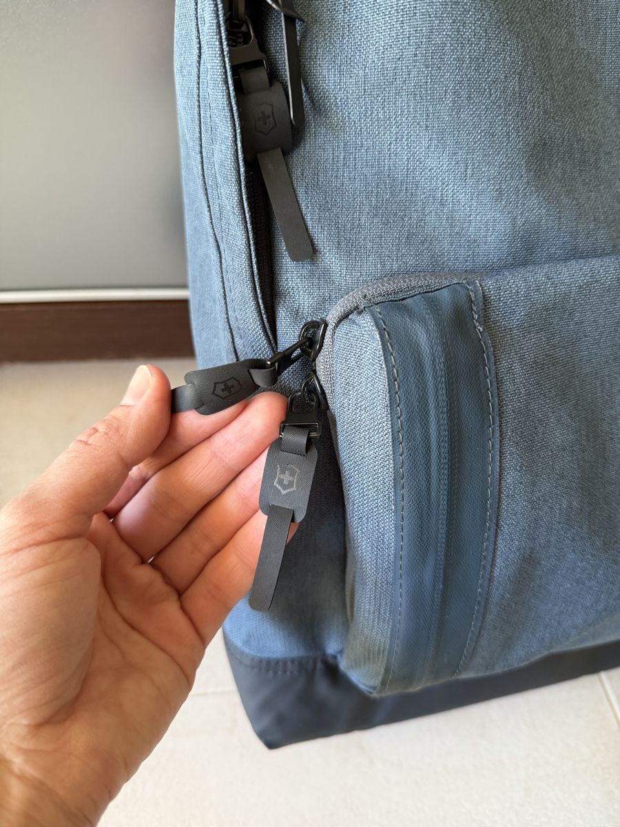 Victorinox Zaini: Victorinox back pack blue – Nuovo (secondo la descrizione) da Corsier GE venduto da Karol_save_planet 9