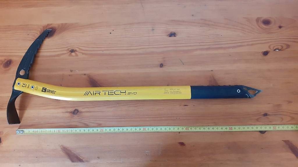 Grivel Attrezzatura da arrampicata: Piolet Grivel Air Tech Evo 57cm – Usato da Grandson venduto da lou_6dc7