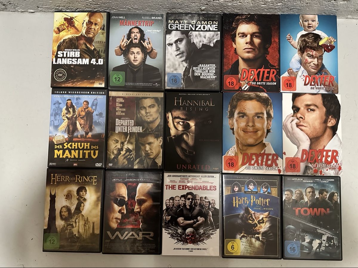 Tutti i DVDs: DVD und 2xBluray Filme – Usato da Esslingen venduto da I.R.2017 1