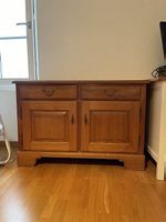 Schöne Vintage Holz-Anrichte / Kommode im Landhausstil
