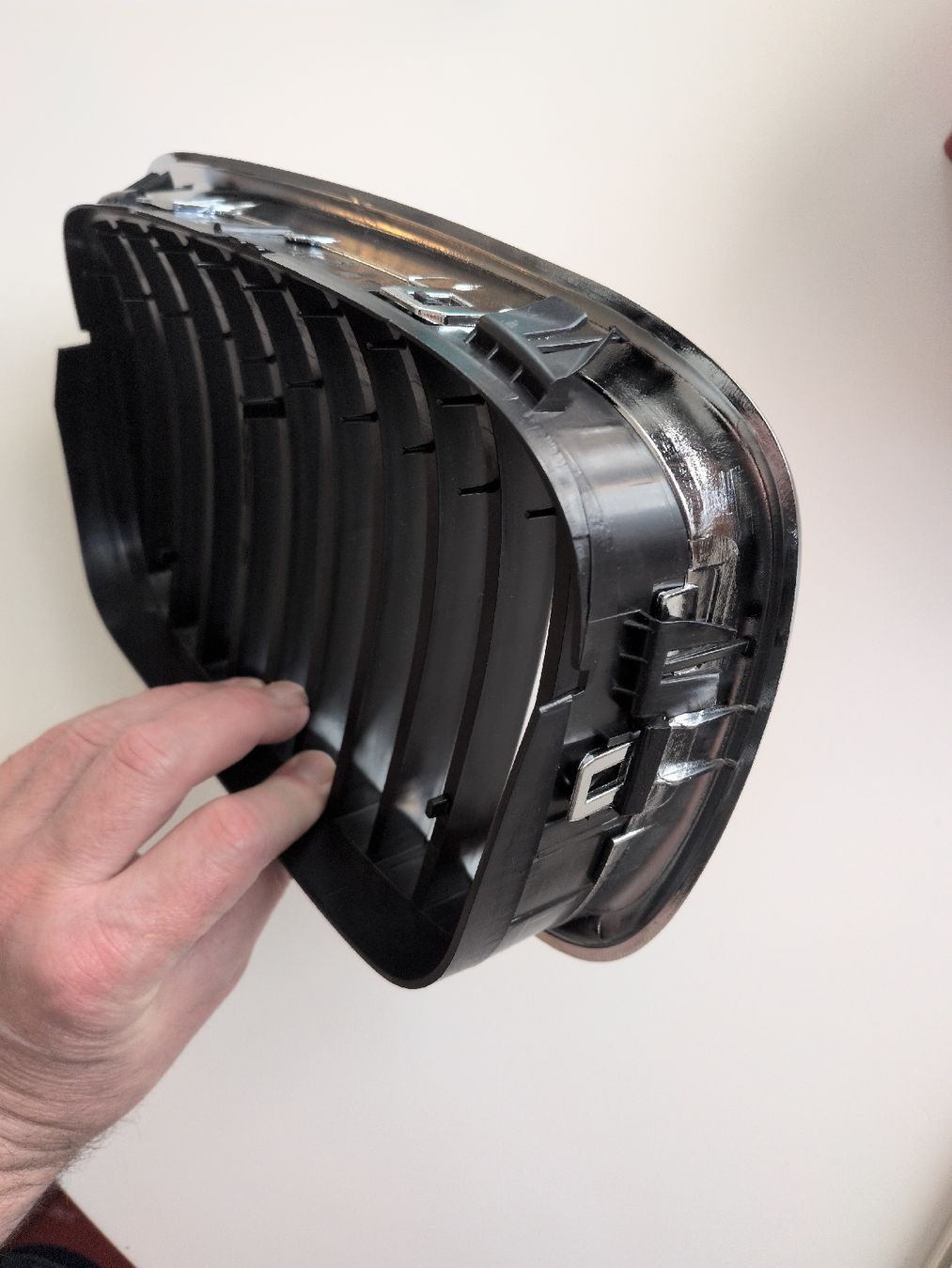 BMW Alle Autoersatzteile: BMW E39 Kidney Grille Left Side Chrome Black Replacement – Neu (gemäss Beschreibung) aus Carouge GE von wilks.reid 2
