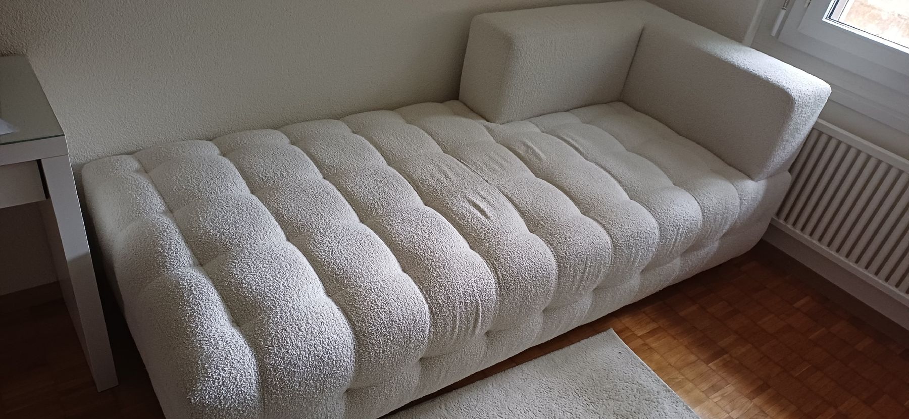 Divani: Beige Bouillon Sofa – Usato da uster venduto da Neaele 3