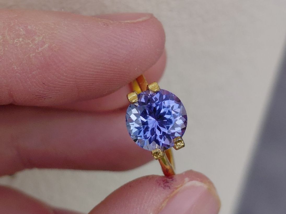 Pietre preziose: Tanzanite 2.78ct Luminous – Nuovo (secondo la descrizione) da Bévilard venduto da Yougems 1