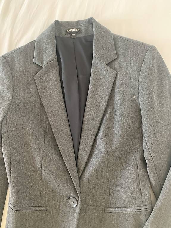 Completi & Tailleur: EXPRESS Anzug/Blazer Damen dunkel Gr. S – Usato da Einsiedeln venduto da ver_sb5p 1