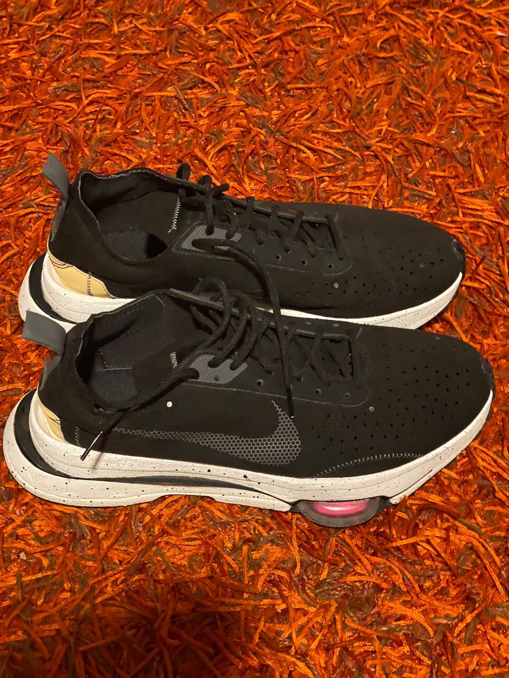 Nike Chaussures hommes: Nike Air Zoom Type Black Hyper Pink – D'occasion à Hergiswil NW par lambo0007 2