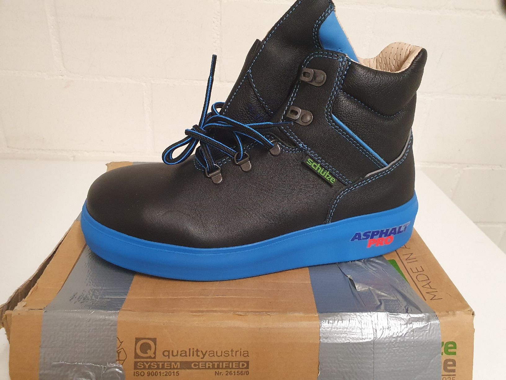 Herrenschuhe: Asphalt Sicherheitsschuhe 43 – Neu (gemäss Beschreibung) aus Winterthur von Xiany