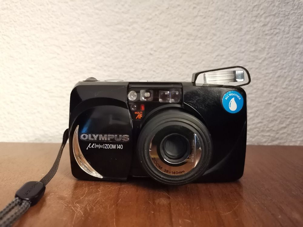 Olympus mju II Vintage point and Shot analog kamera (Gebraucht) in Meilen für CHF 450 - mit