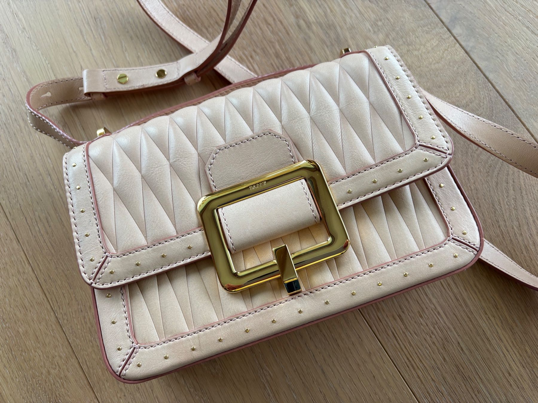 Borse da donna: Elegante Bally Tasche, neuwertig, hellrosa – Usato da Mammern venduto da Rustini