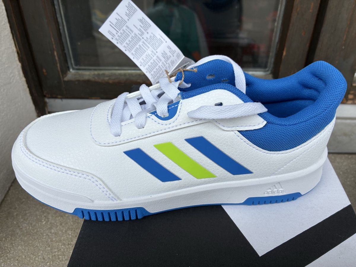 Adidas Scarpe per ragazzi: Neue Adidasschuh neu Grösse 38 – Nuovo e nell'imballaggio originale da Zürich venduto da Msirco 2