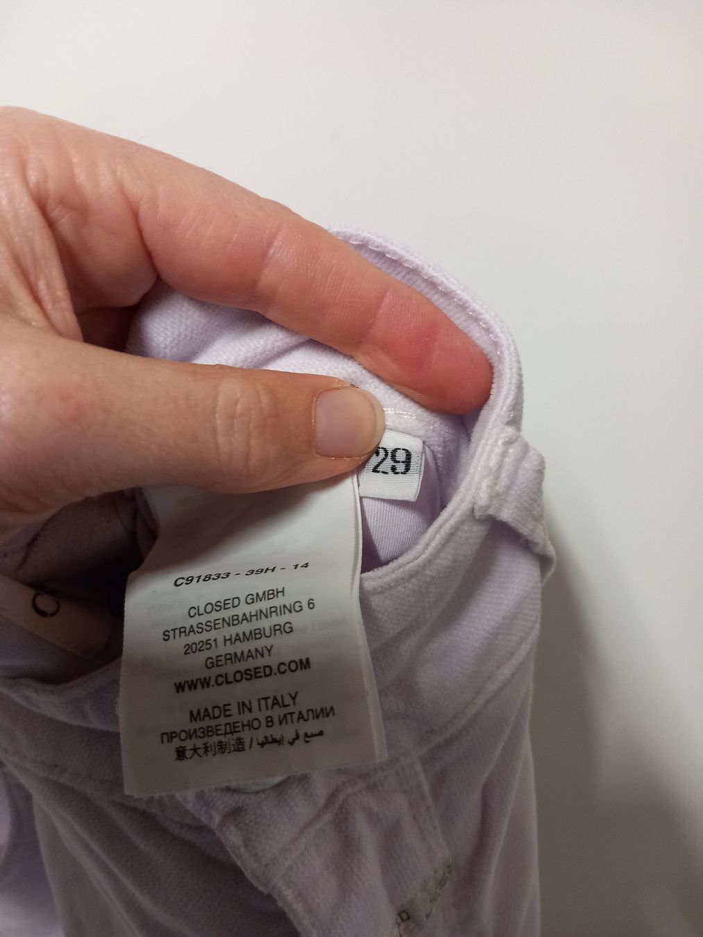 Closed Pantaloni: CLOSED Stretch-Samthose Gr.29 flieder – Usato da Merligen venduto da muss_haben 2