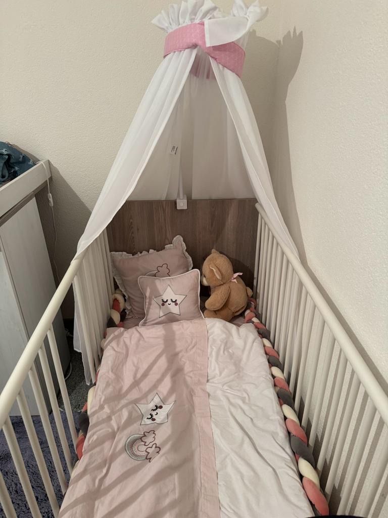Kinderbett fast wie neu und wenig gebraucht (Neu (gemäss Beschreibung)) in Münchenstein für CHF 300 – nur Abholung auf Ricardo kaufen
