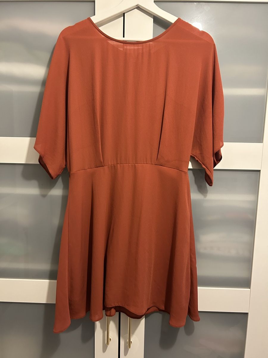 Vestiti: Damen Kleid – Usato da Biglen venduto da miodtij