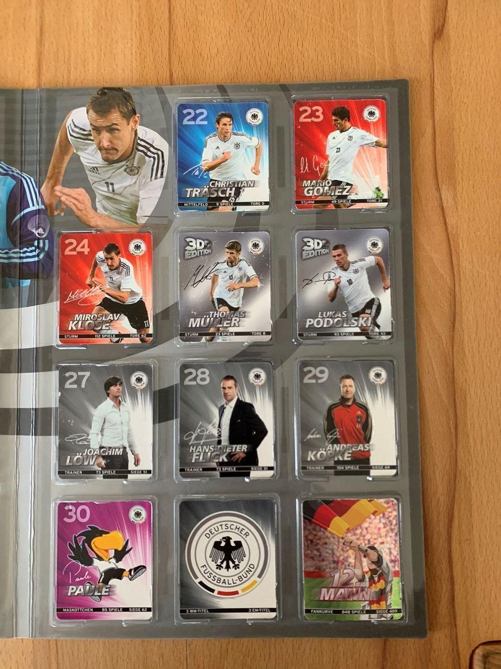 Sammelbilder & Trading cards: DFB Sammelalbum 2012 – Gebraucht aus Zauggenried von Mr-Jackman 3