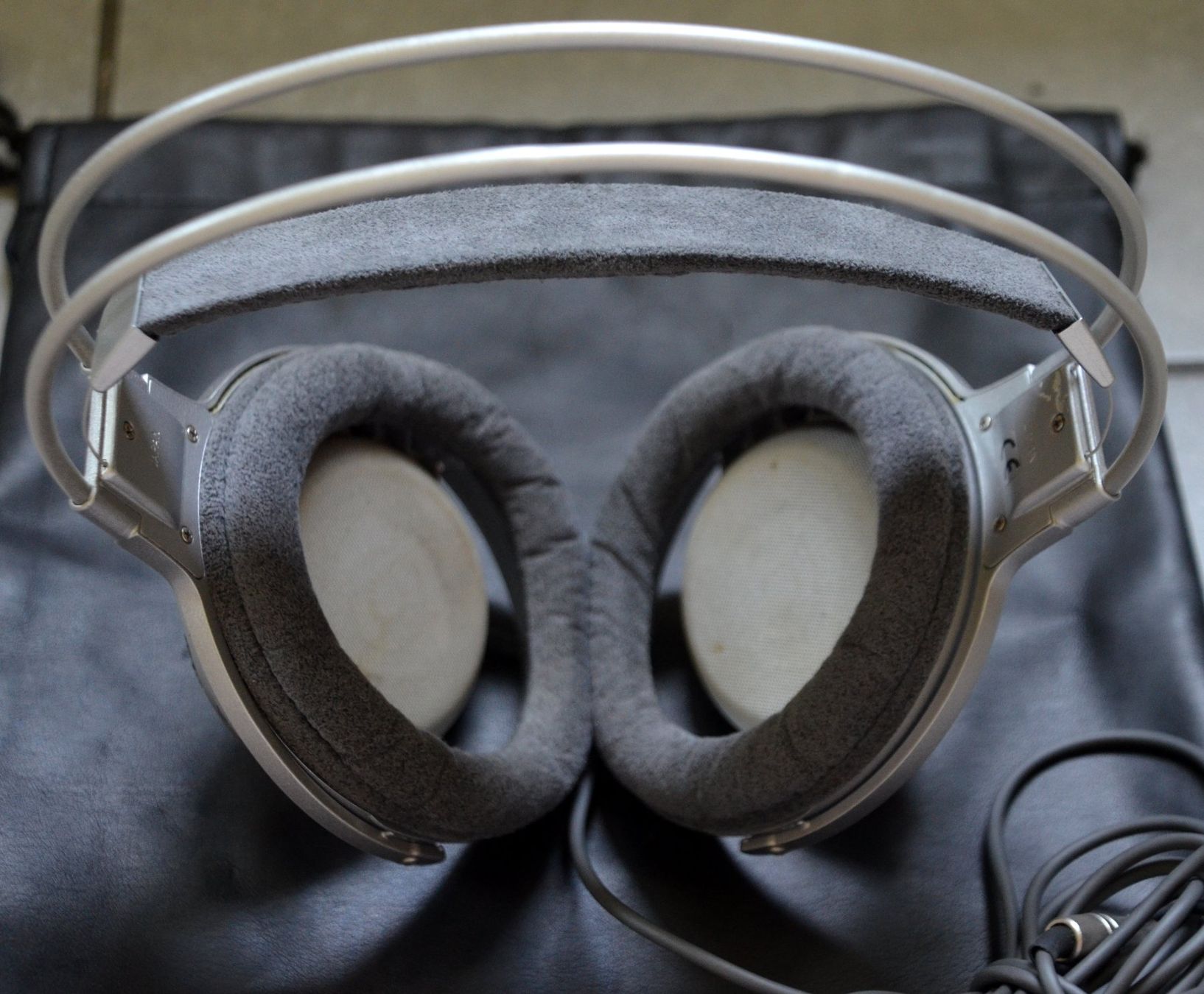 Parrot Kopfhörer: Sony MDR-F1 Kopfhörer / casque audio – Gebraucht aus Collonges von arashee 3