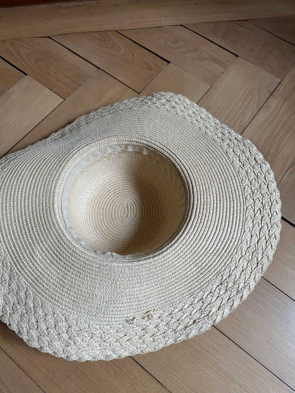 Hüte, Mützen & Caps: Sonnenhut Schlapphut beige – Gebraucht aus Zürich von Diazaio 2