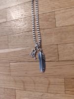 Chaîne avec pendentifs