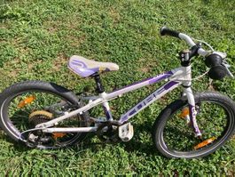 Cube Kinderfahrrad Race 20 Zoll weiss lila