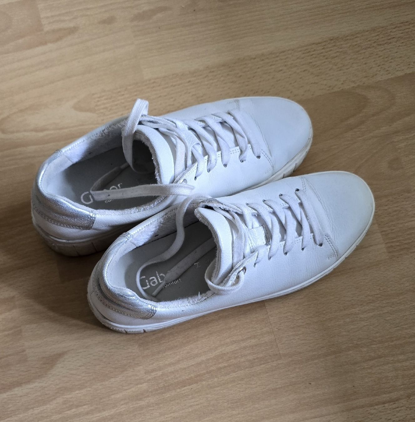 Gabor Chaussures femmes: Gabor Leder Sneaker Gr. 6 – D'occasion à Sursee par M_Z 1