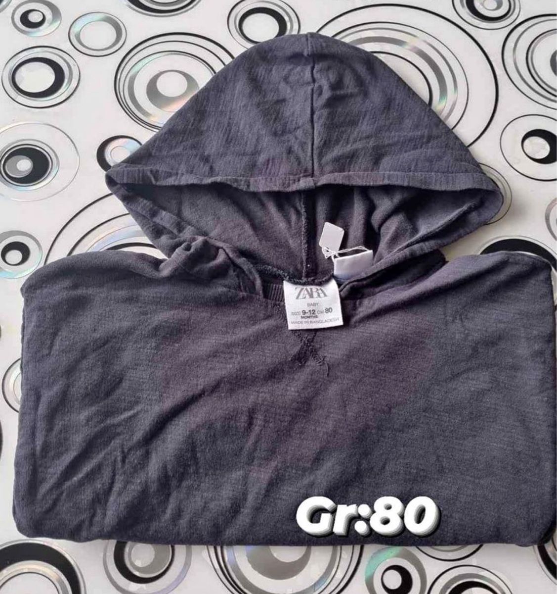 Zara Maglioni & Felpe: Zara Kapuzenpullover Gr. 80, anthrazit, guter Zustand – Nuovo (secondo la descrizione) da Zürich venduto da rosko91